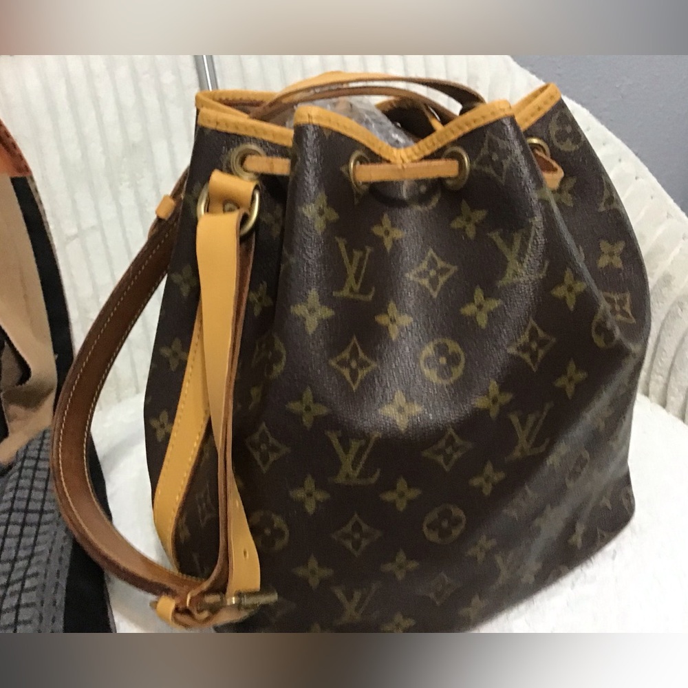 Louis Vuitton bags - Picture 15 of 15